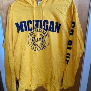 Pink University of Michigan T-shirt hoodie.